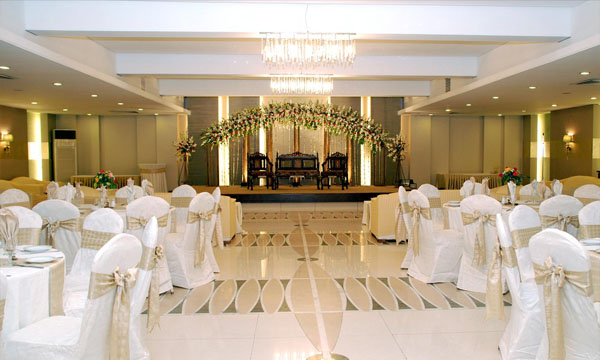 Laarh Hall